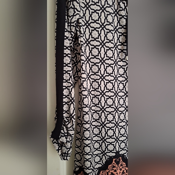 Valerie Stevens Laced Up Top Women's Medium Long Sleeved Shirt Multi Pattern - Picture 5 of 10